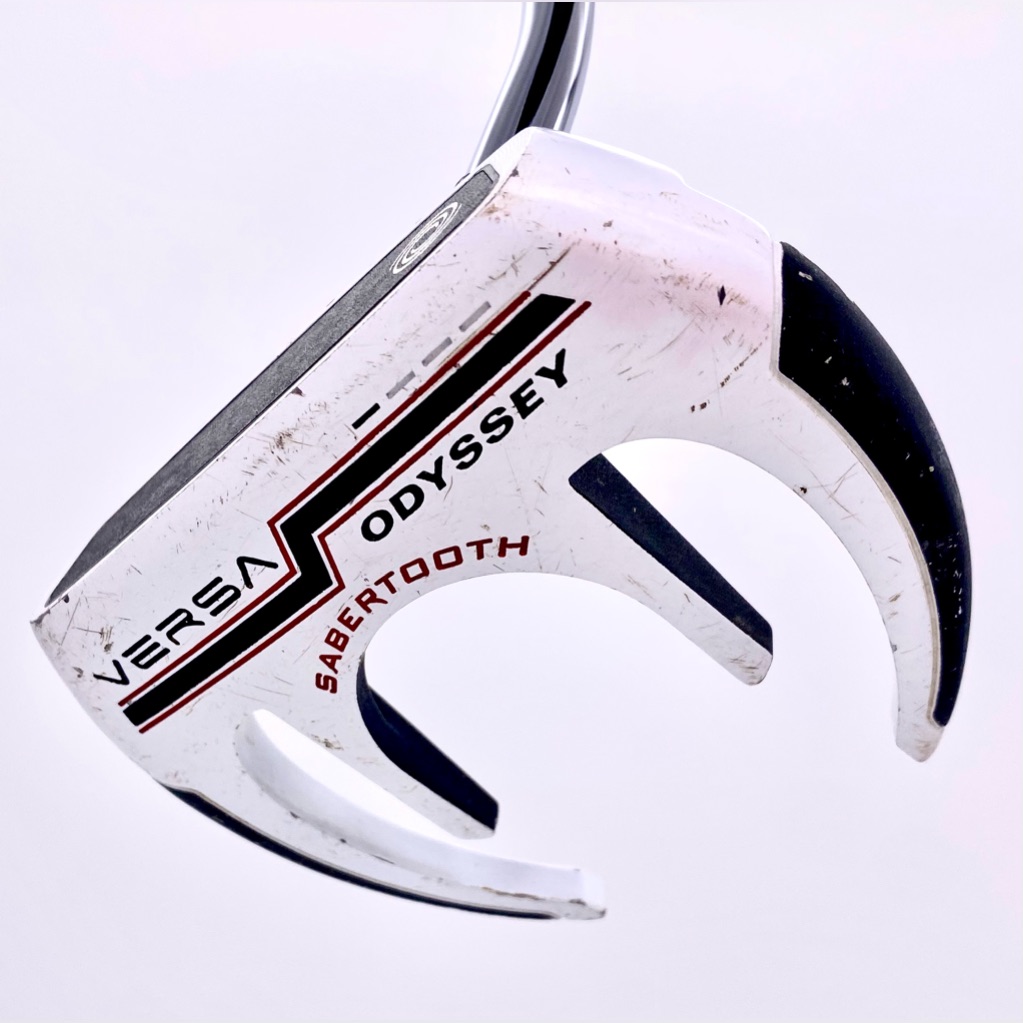 Odyssey Versa Sabertooth 33 Inch White Right Handed Putter